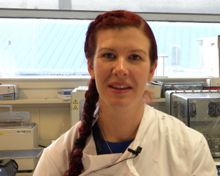 Dr Kirsty Robb in the lab at University of Strathclyde