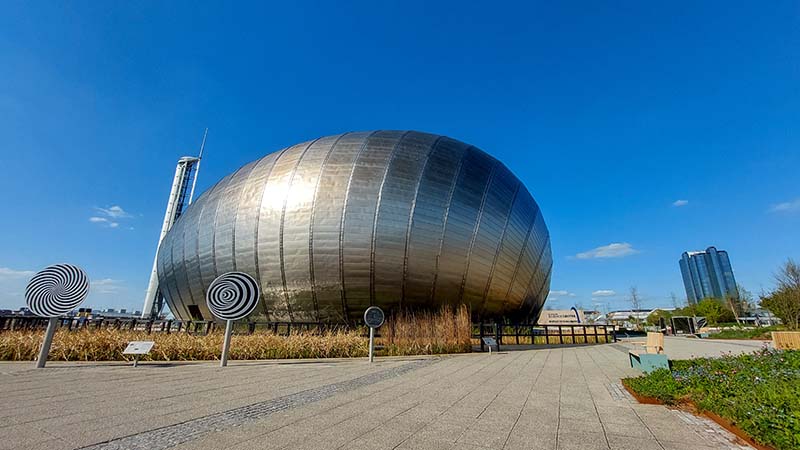 The landscaped approach to the IMAX and Glasgow Science Centre.